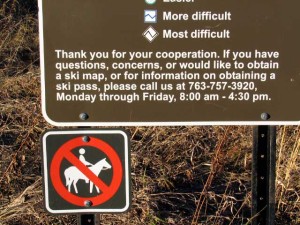 horses banned sign