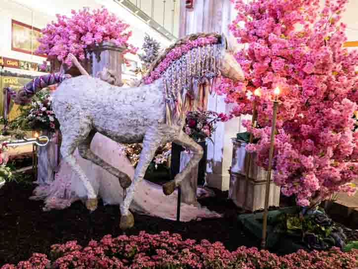 Horse pulling Cinderella's carriage